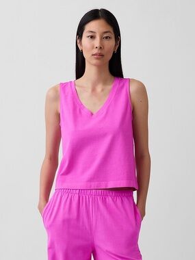 GAP Knit Crop Tank Top in pink glow large